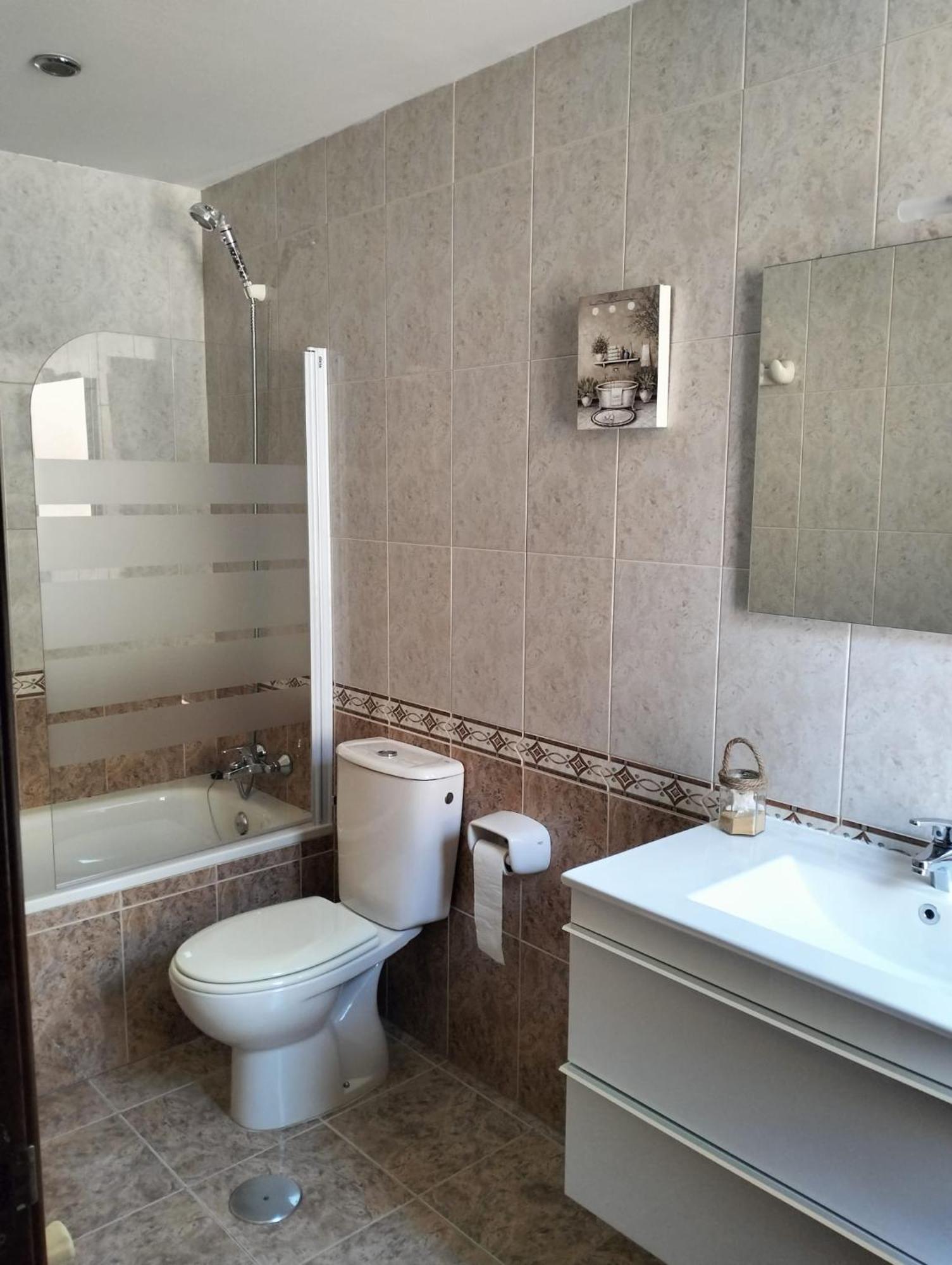 Apartamento Clarin أريونداس الغرفة الصورة